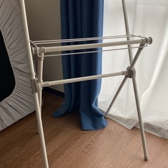 【交渉中】
折りたたみ式　物干し