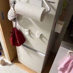 シャープ　冷蔵庫　どっちもドア
