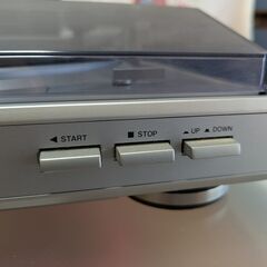SCHUMAKER フルオートレコードプレーヤー NP-F700 FMの画像