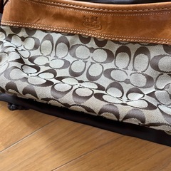 コーチ　coach バッグ　本物
の画像