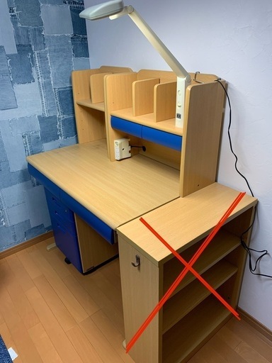 組み合わせデスク　キャスターチェア付