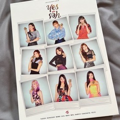 受付終了。TWICE  CD   クリアファイル付き