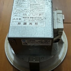 LED 照明の画像