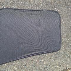 大型トラック日野プロフィアの網戸