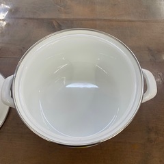 　未使用品　ハローキティ　ホーロー鍋　の画像