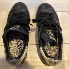 adidas アディダス　スタンスミス　レディース　22.5