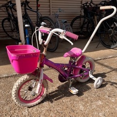 自転車　バブルガム　ピンク
