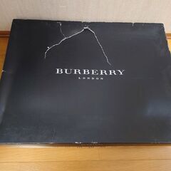 新品箱入り【BURBERRY／綿ハーフケット／140×100】綿...