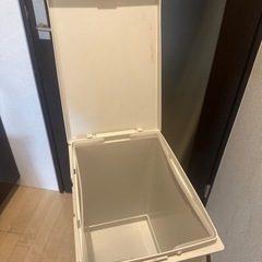 ニトリ　スリム分別2段ゴミ箱の画像