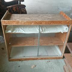 木製ショーケースの画像