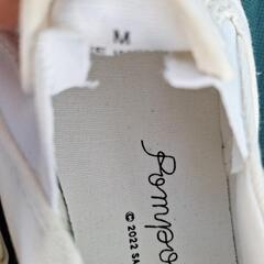 未使用SanrioスニーカーMサイスの画像