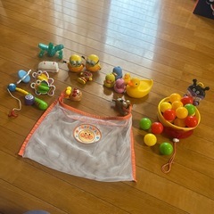アンパンマンでポン! おふろでたまいれおもちゃなど収納袋セット