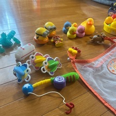 アンパンマンでポン! おふろでたまいれおもちゃなど収納袋セットの画像