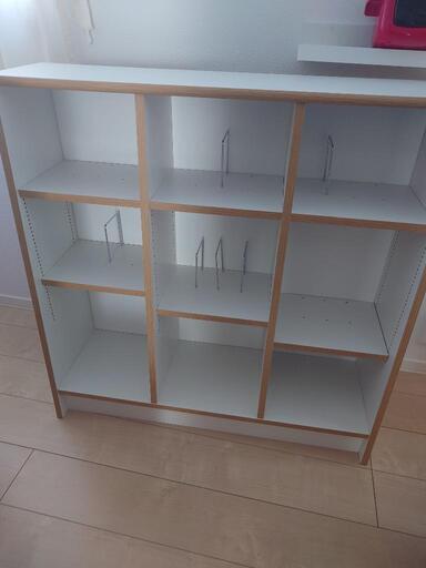 絵本棚 棚