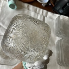 お皿　4個セット　透明　四角　葉っぱの画像