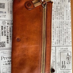 Dakotaの財布の画像
