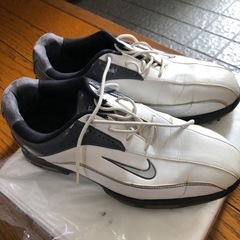 ナイキNIKEゴルフシューズ
