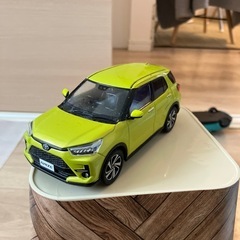 【トヨタ】ライズ ミニカー