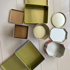 キャラクター缶5個セットの画像