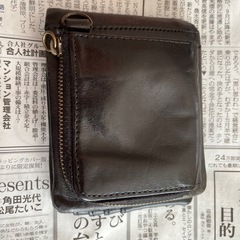 ALPHAの革財布の画像