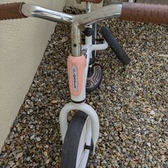 キックバイク　グロッバー　2〜3歳用の画像