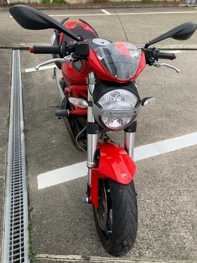 バイク DUCATI Monster696+