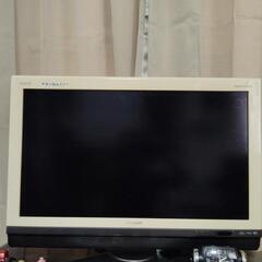 液晶テレビ