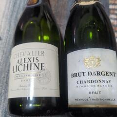 スパークリングワイン2本の画像