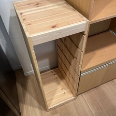 食器棚とラックのセットの画像