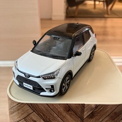 【トヨタ】ライズ ミニカー
