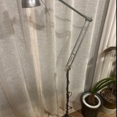 IKEA スタンドライト