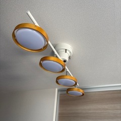 リモコン付き　LEDライト　ルームランプ　照明の画像