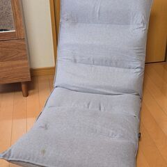 座椅子 LOWYA 42段ギア搭載