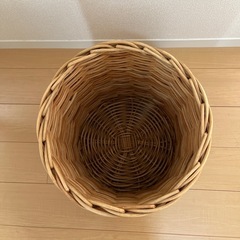 無印良品　　ラタン鉢カバー特大サイズ　の画像