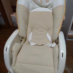 ベビーチェア　combi
