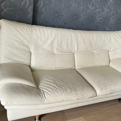 皮ソファの画像