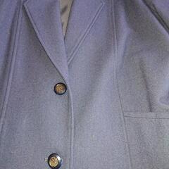 【一旦お休み】ブルーグレーのジャケットの画像