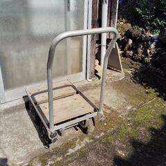 アルミ運搬機　コンテナ運搬用の画像