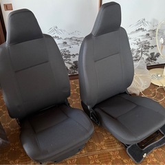 ハイエース　200系　シート