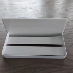マグネット式浴室収納棚