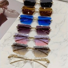 OLIVE SESAME レディースサングラス グラデーショングレーの画像