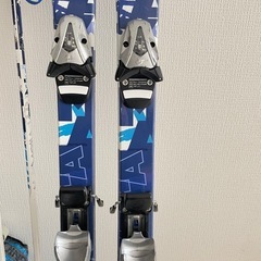 【取引中】スキー板 ブーツ ストック 靴下 ニット帽  6点セット 小学生 高学年　男児　の画像