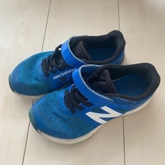 ニューバランス 18cm