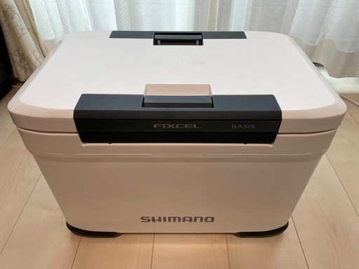 シマノ クーラボックス NF-322V フィクセル ベイシス 22L ホワイト