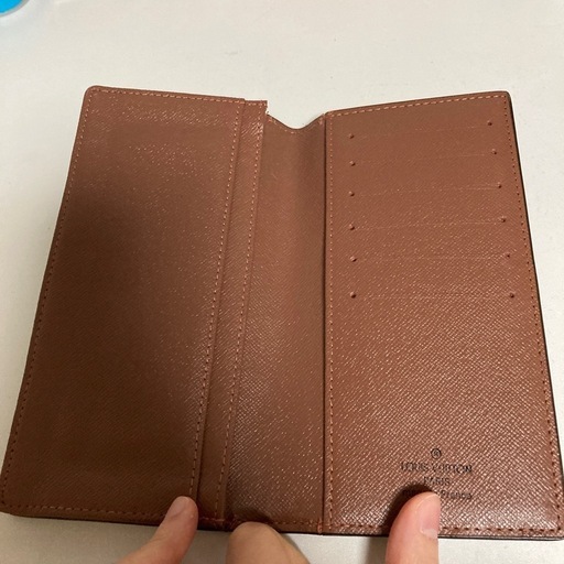 【最終値下げ】ルイヴィトンのお札入れ