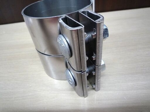 美品  純正パーツ テールパイプクランプ 18-30-7-560-781 2個 中古 Clamping Bush 苫小牧西店