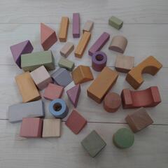 おもちゃ　積み木の画像