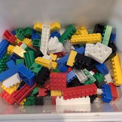 レゴブロックの画像