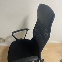 ブラックチェア　椅子　黒　PC机用椅子の画像