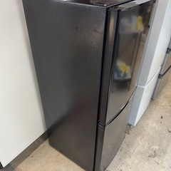 【IRIS OHYAMA】 アイリスオーヤマ 2ドア 冷凍冷蔵庫 容量142L 冷凍室52L 冷蔵庫90L IRSD-14A-B 2023年製の画像